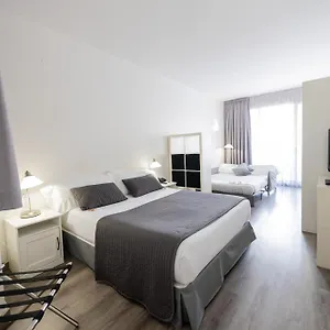 *** Apart-hotel Atenea Calabria Espanha