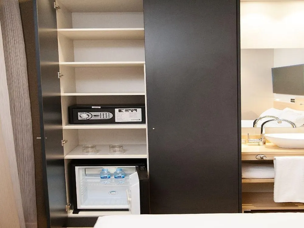 ****  Hotel Ambit Barcelona Spain