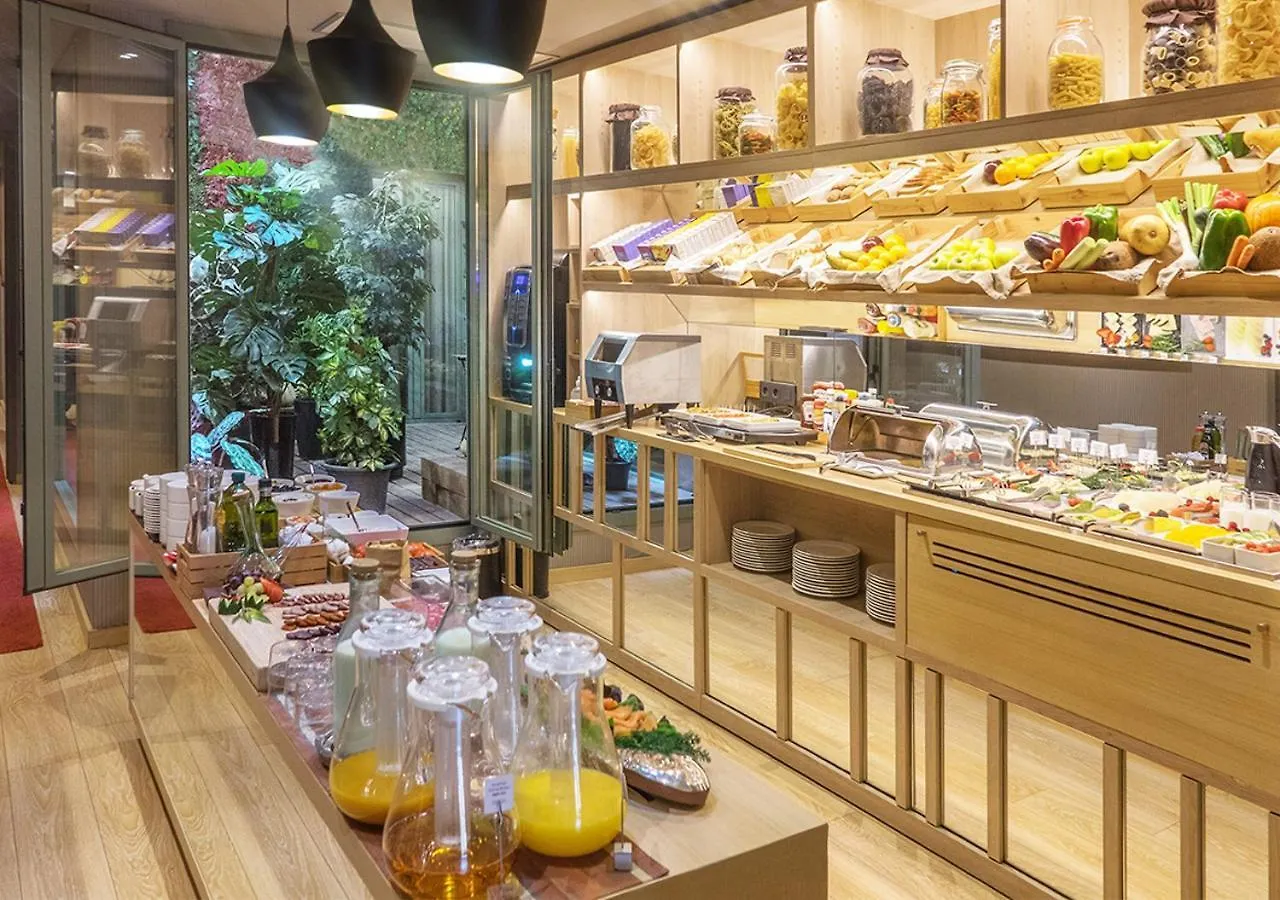 Hotel Ambit Barcelona 4*,  Spain