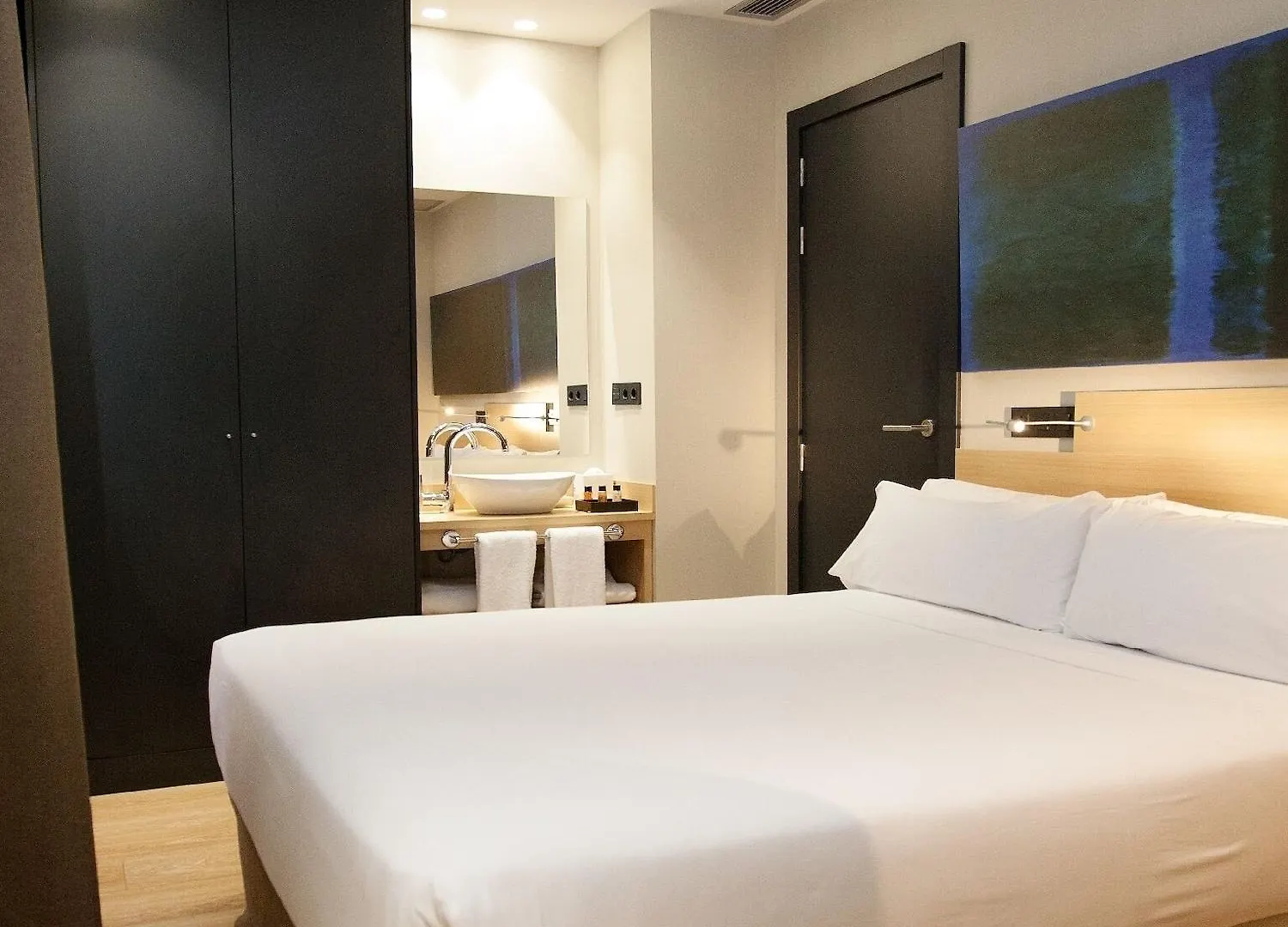 Hotel Ambit Barcelona 4*,