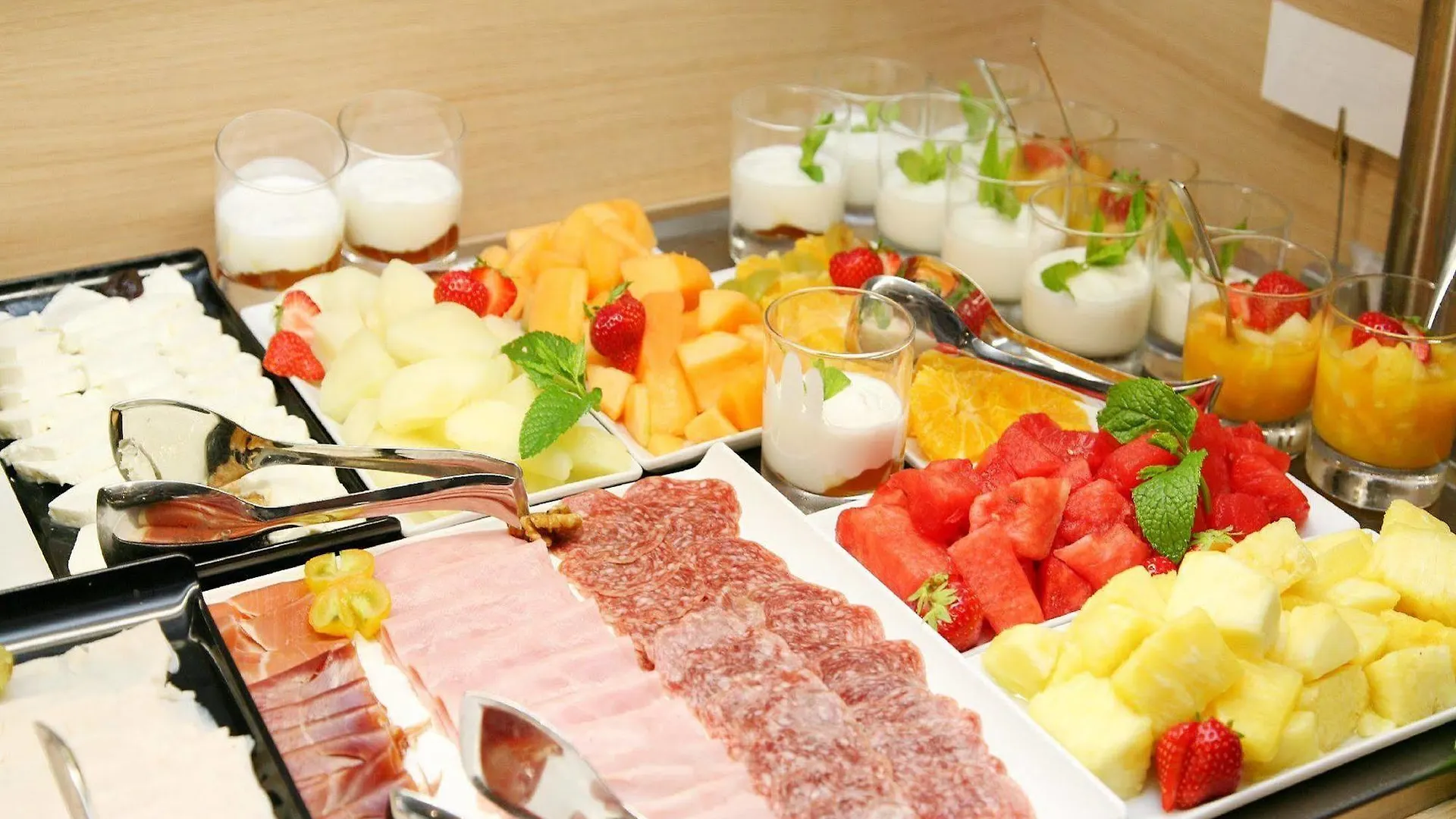 Hotel Ambit Barcelona 4*,
