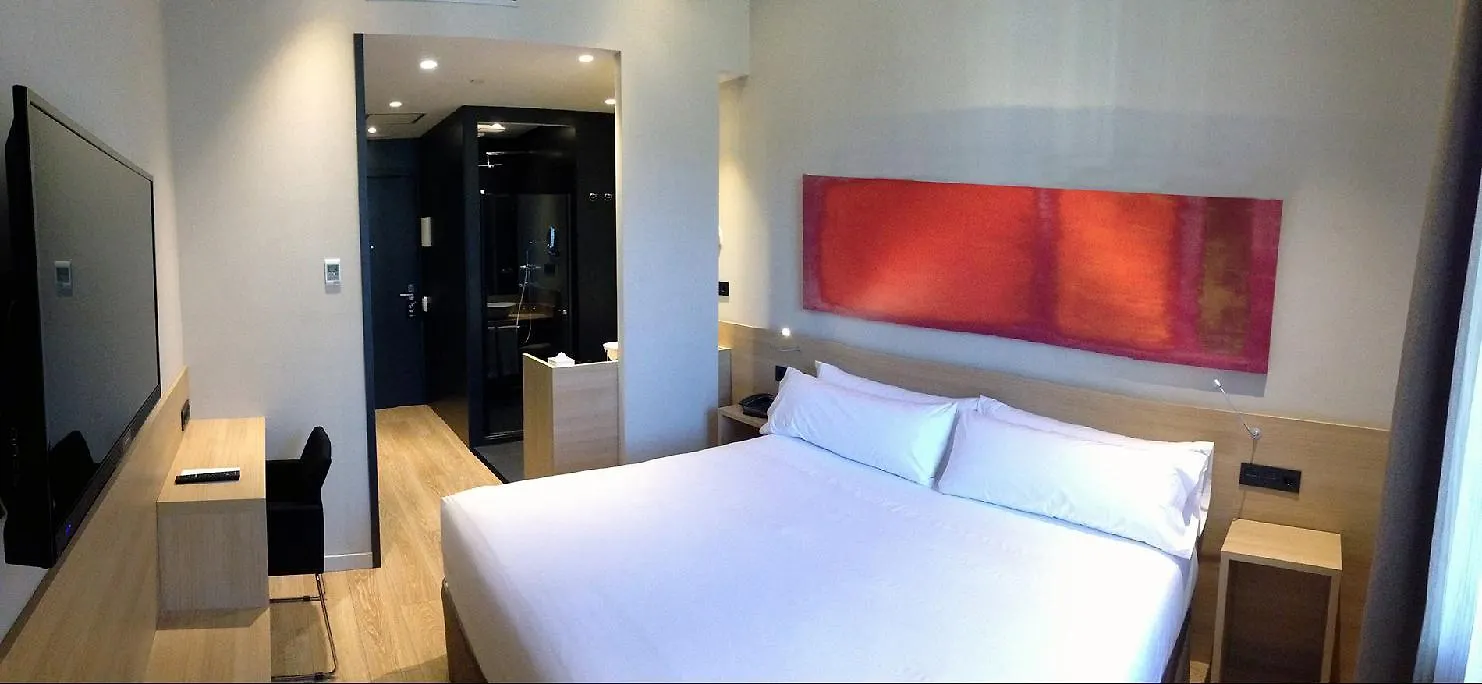 Hotel Ambit Barcelona 4*,